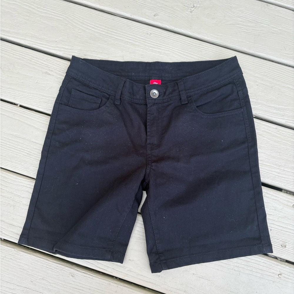S OLIVER Classic Black Women's Low-Rise Shorts, Size: 8